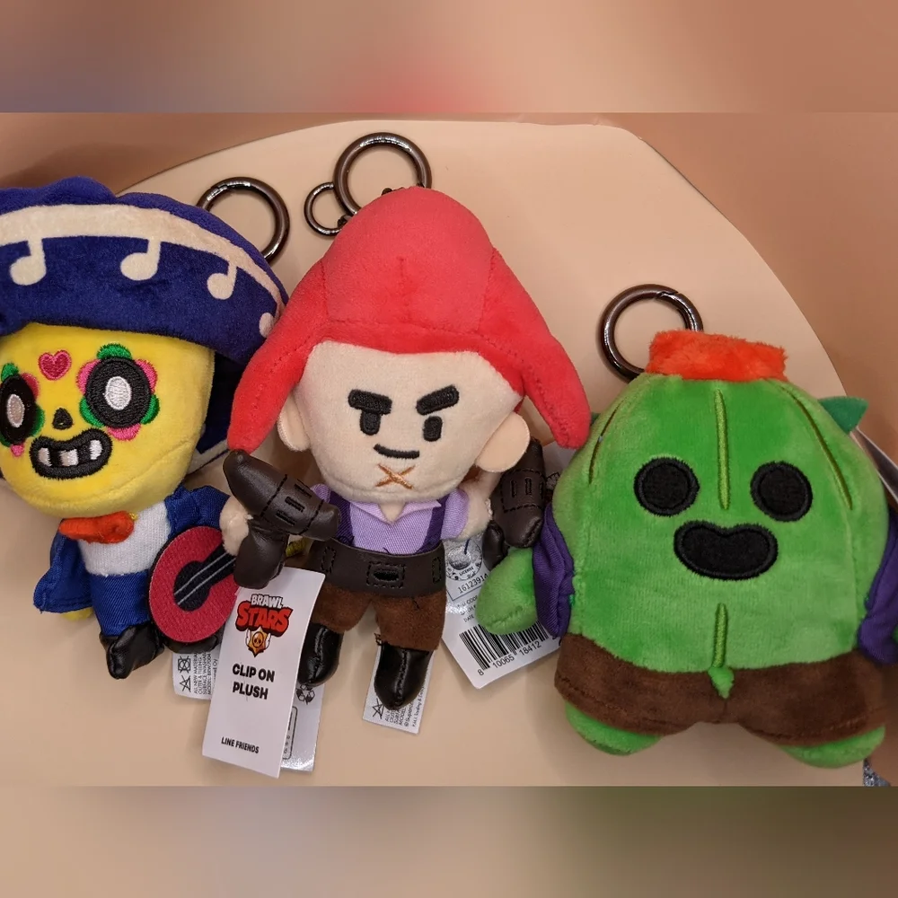 Trio of BRAWL STARS Clip on Plush keychain, backpack, or purse charms - Picture 2 of 11
